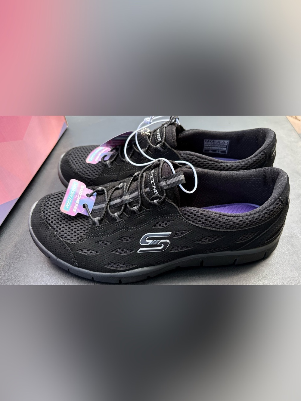 NEW Slide On Skechers Going Places Womens Shoes Size 7 Classic Black